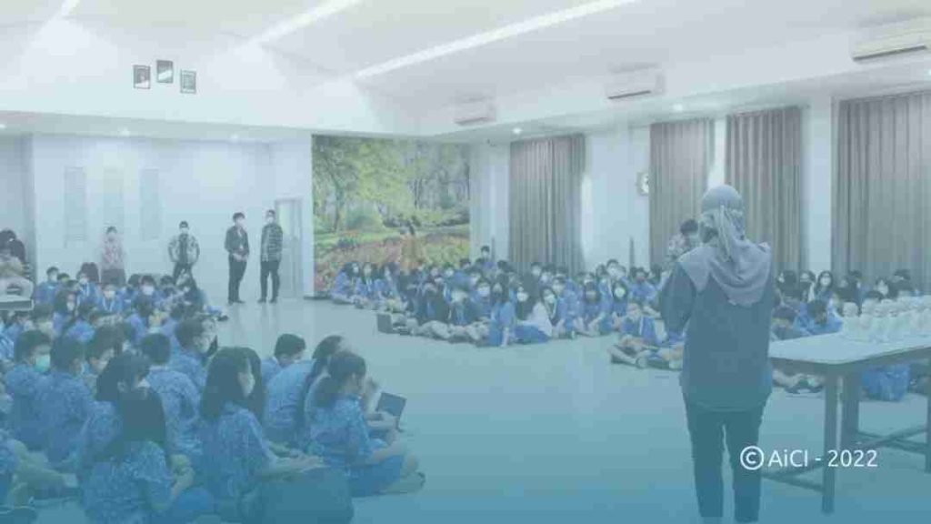 Workshop Artificial Intelligence untuk siswa SMP di Sekolah Saint John BSD